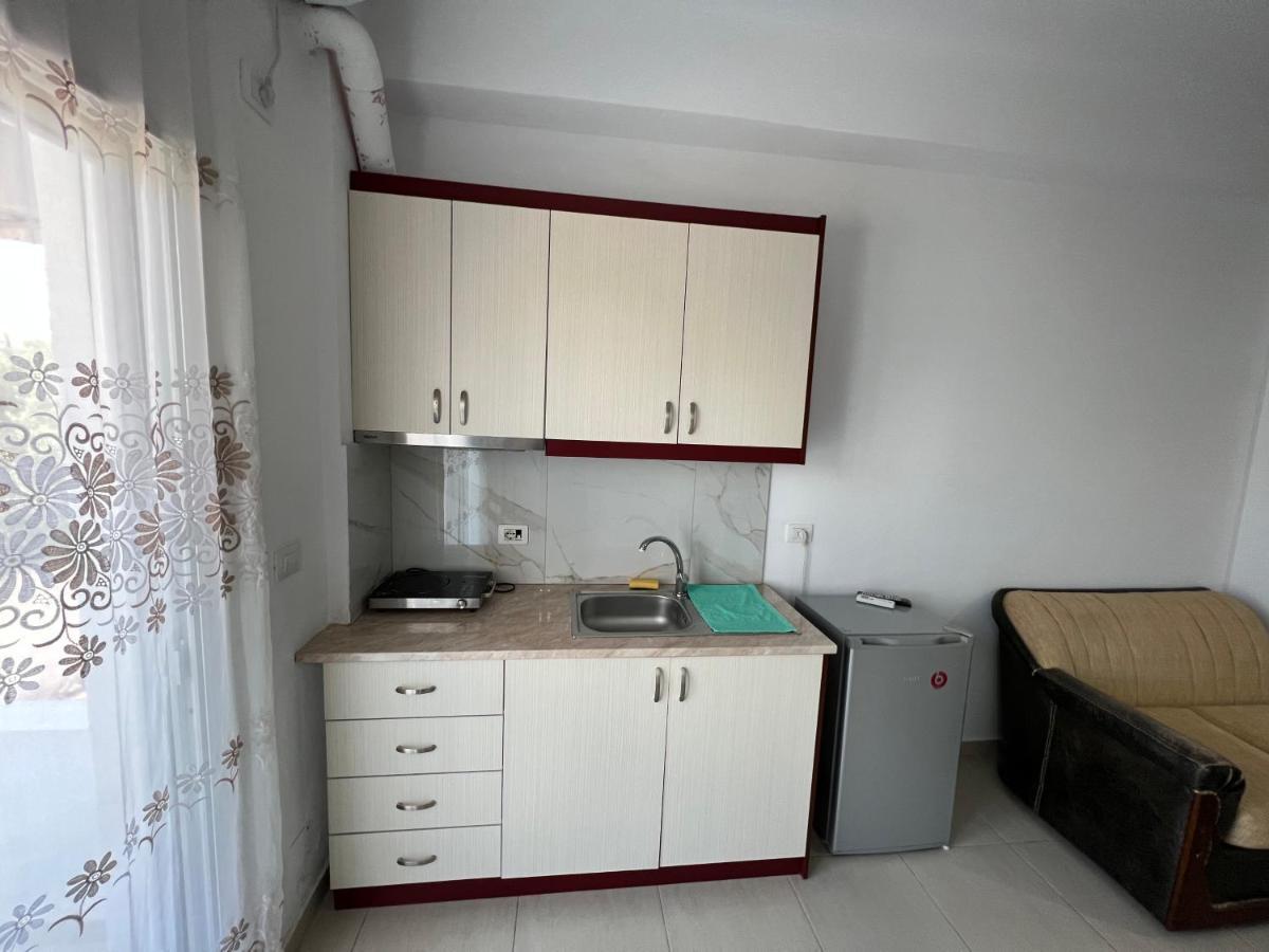 Liel Apartments Ksamil Exterior foto